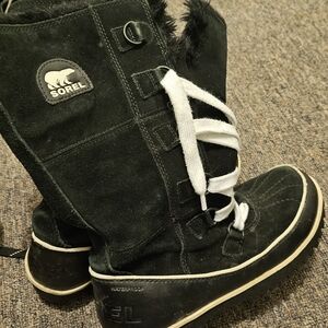Sorel Black Winter Boots